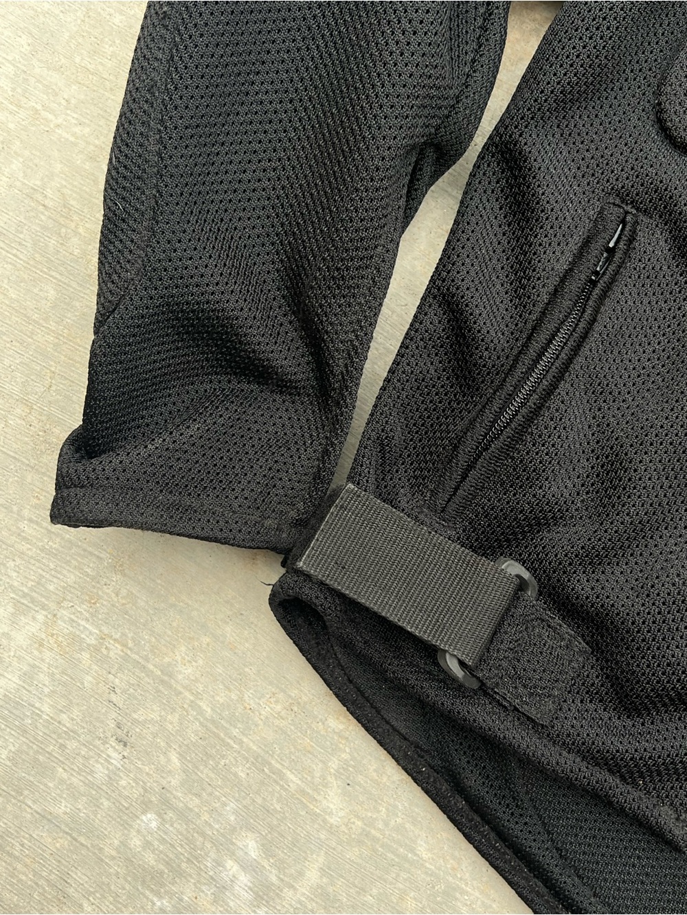 Magnus Black Padded Mesh Motorcycle Jacket Breathable Size 32 Unisex - Picture 4 of 7